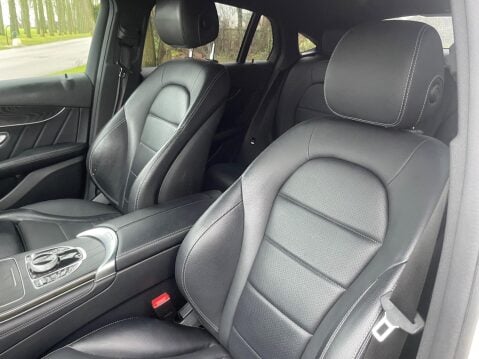 Mercedes-Benz GLC 2.1 GLC220d AMG Line Coupe G-Tronic 4MATIC Euro 6 (s/s) 5dr 27