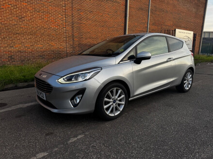 Ford Fiesta 1.0T EcoBoost Titanium Euro 6 (s/s) 3dr