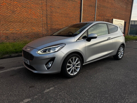 Ford Fiesta 1.0T EcoBoost Titanium Euro 6 (s/s) 3dr 1