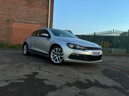 Volkswagen Scirocco 2.0 TDI BlueMotion Tech DSG Euro 5 (s/s) 3dr
