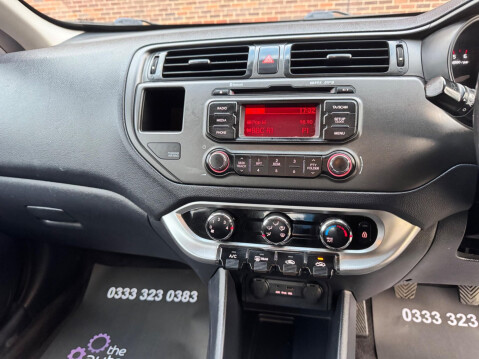 Kia Rio 1.1 CRDi EcoDynamics VR7 Euro 5 (s/s) 5dr 21