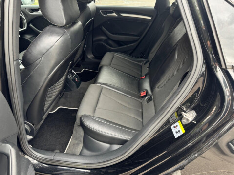 Audi A3 2.0 TDI S line S Tronic quattro Euro 6 (s/s) 4dr 31