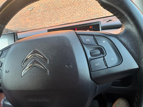 Citroen C4 Cactus 1.2 PureTech Flair EAT6 Euro 6 (s/s) 5dr 37
