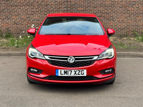 Vauxhall Astra 1.4i Turbo SRi Nav Auto Euro 6 (s/s) 5dr 9