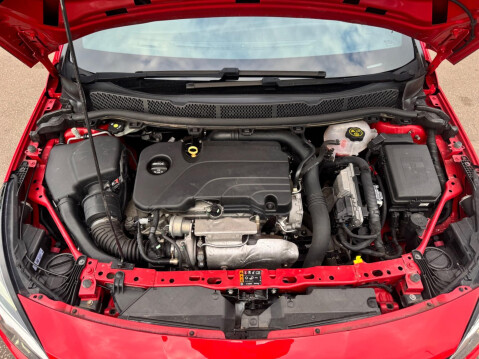 Vauxhall Astra 1.4i Turbo SRi Nav Auto Euro 6 (s/s) 5dr 22