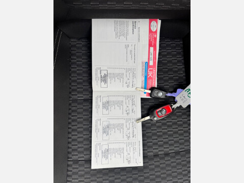 Vauxhall Astra 1.4i Turbo SRi Nav Auto Euro 6 (s/s) 5dr 51
