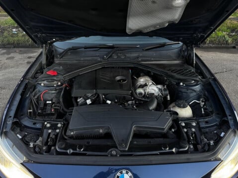 BMW 1 Series 1.6 118i SE Euro 6 (s/s) 5dr 22