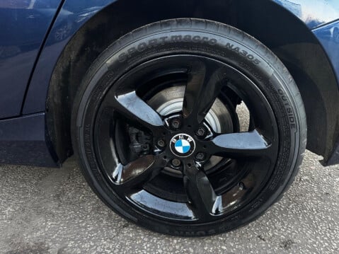 BMW 1 Series 1.6 118i SE Euro 6 (s/s) 5dr 26