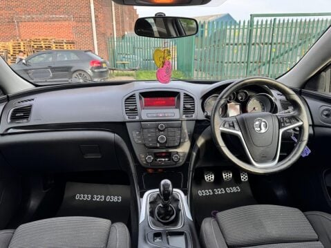 Vauxhall Insignia 2.0 CDTi ecoFLEX SRi Euro 5 5dr 15