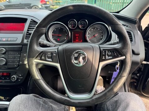 Vauxhall Insignia 2.0 CDTi ecoFLEX SRi Euro 5 5dr 25