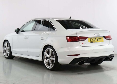 Audi RS3 2.5 TFSI Saloon 4dr Petrol S Tronic quattro Euro 6 (s/s) (400 ps) 5