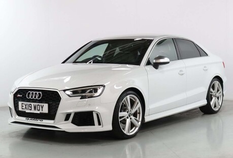 Audi RS3 2.5 TFSI Saloon 4dr Petrol S Tronic quattro Euro 6 (s/s) (400 ps)