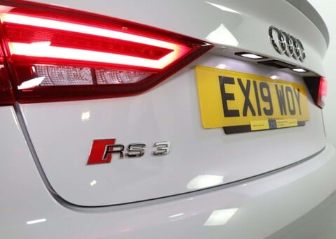 Audi RS3 2.5 TFSI Saloon 4dr Petrol S Tronic quattro Euro 6 (s/s) (400 ps) 46