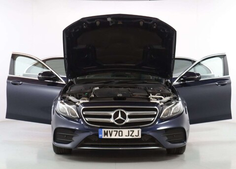 Mercedes-Benz E Class 2.0 E 300 AMG Line de Auto 4dr 48