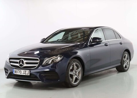 Mercedes-Benz E Class 2.0 E 300 AMG Line de Auto 4dr 3