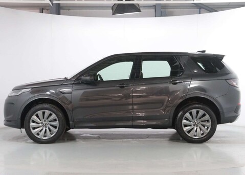 Land Rover Discovery Sport 2.0 Discovery Sport R-Dynamic HSE Auto 4WD 5dr 4