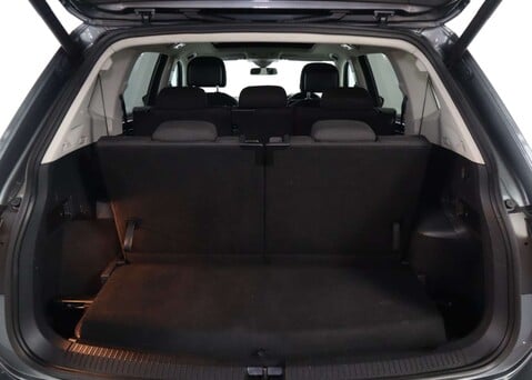 Volkswagen Tiguan 2.0 Tiguan Allspace SEL TDI 5dr 44