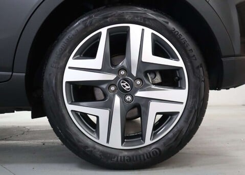 Hyundai BAYON 1.0 Bayon Premium TGDi MHEV Auto 5dr 11