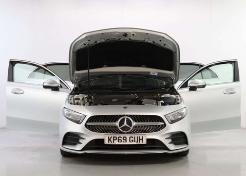 Mercedes-Benz A Class 2.0 A 200 D AMG LINE PREMIUM 2 AUTO 5dr 43