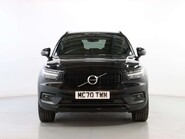 Volvo XC40 2.0 XC40 R-Design Pro B4 MHEV Auto 5dr 1