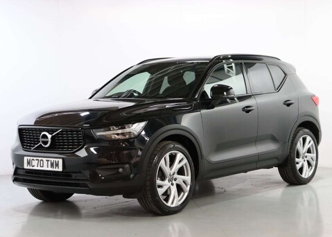 Volvo XC40 2.0 XC40 R-Design Pro B4 MHEV Auto 5dr 3