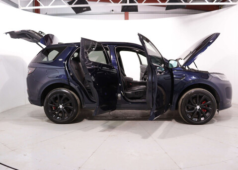 Land Rover Discovery Sport 2.0 Discovery Sport R-Dynamic HSE Auto 4WD 5dr 55
