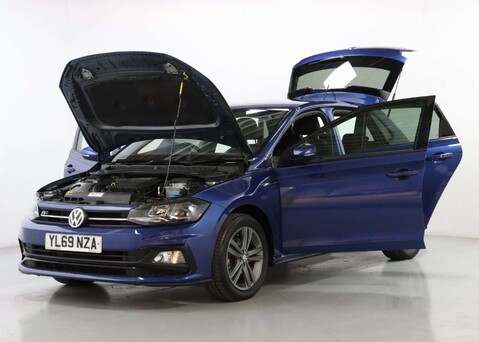 Volkswagen Polo 1.0 Polo R-Line TSI Semi-Auto 5dr 40