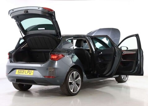 SEAT Leon 1.5 Leon Xcellence Luxury eTSI Evo Semi-Auto 5dr 48