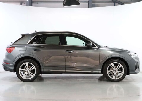 Audi Q3 1.5 Q3 S Line 35 TFSI MHEV Semi-Auto 5dr 8