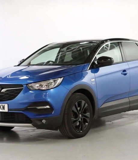 Vauxhall Grandland X 1.2 Grandland X SRi Nav T Auto 5dr