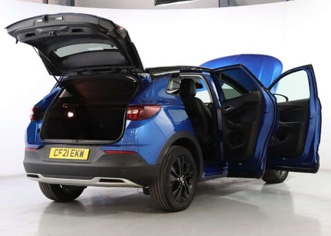 Vauxhall Grandland X 1.2 Grandland X SRi Nav T Auto 5dr 47