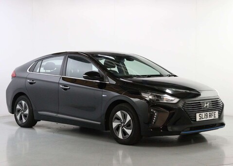 Hyundai IONIQ 1.6 IONIQ Premium FHEV Semi-Auto 5dr 1