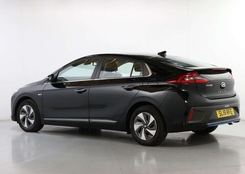 Hyundai IONIQ 1.6 IONIQ Premium FHEV Semi-Auto 5dr 5