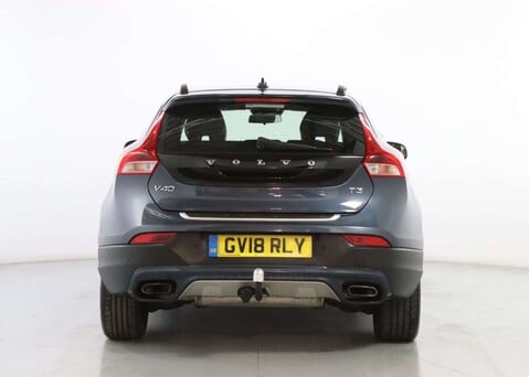 Volvo V40 2.0 V40 Cross Country Professional T3 5dr 6