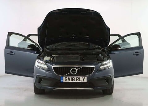 Volvo V40 2.0 V40 Cross Country Professional T3 5dr 40