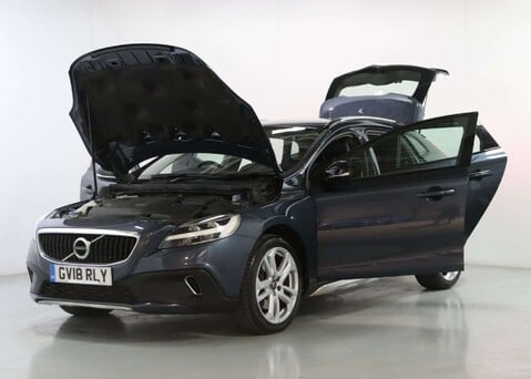 Volvo V40 2.0 V40 Cross Country Professional T3 5dr 41