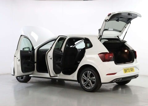 Volkswagen Polo 1.0 Polo R-Line TSI Semi-Auto 5dr 41