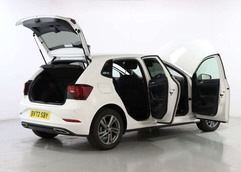 Volkswagen Polo 1.0 Polo R-Line TSI Semi-Auto 5dr 43