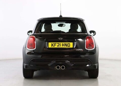 Mini Hatch 2.0 Cooper S Exclusive Auto 3dr 6