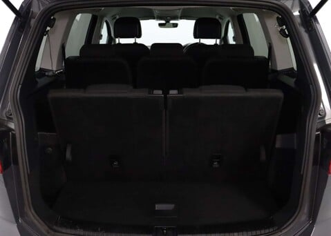 Volkswagen Touran 1.5 Touran SEL TSi Semi-Auto 5dr 40