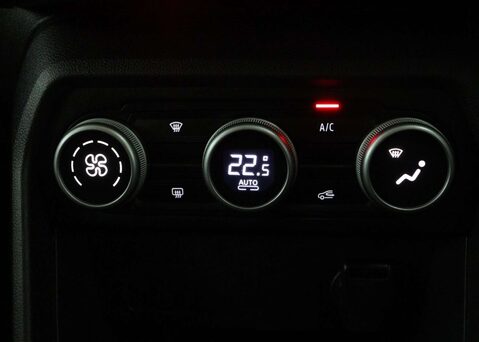 Dacia Jogger 1.0 Jogger Expression TCe 5dr 23