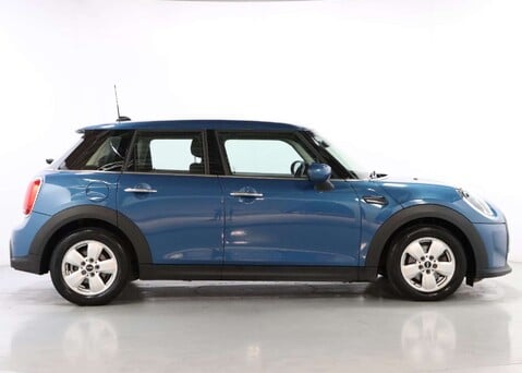 Mini Hatch 1.5 Cooper Classic Auto 5dr 8