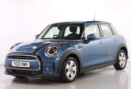 Mini Hatch 1.5 Cooper Classic Auto 5dr