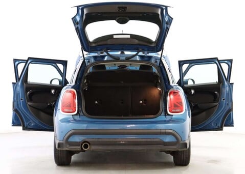 Mini Hatch 1.5 Cooper Classic Auto 5dr 46