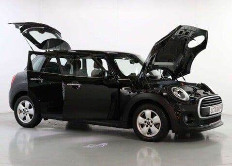 Mini Hatch 1.5 Cooper Classic Auto 5dr 37