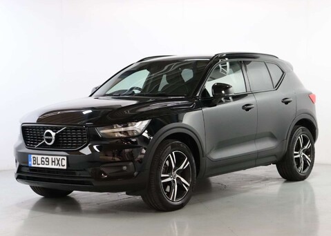 Volvo XC40 2.0 XC40 R-Design D4 AWD Auto 4WD 5dr 3