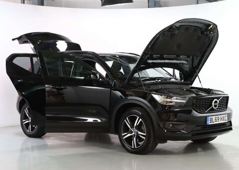 Volvo XC40 2.0 XC40 R-Design D4 AWD Auto 4WD 5dr 44