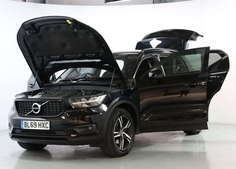 Volvo XC40 2.0 XC40 R-Design D4 AWD Auto 4WD 5dr 46