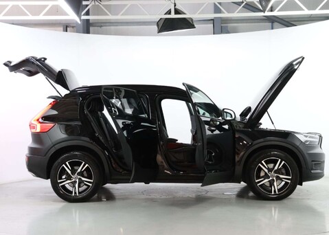 Volvo XC40 2.0 XC40 R-Design D4 AWD Auto 4WD 5dr 51