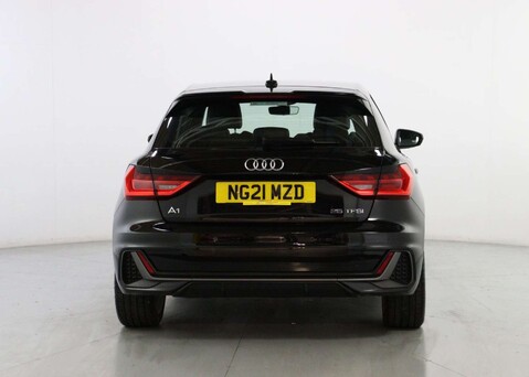 Audi A1 1.0 A1 Sportback 25 TFSI S Line Semi-Auto 5dr 6